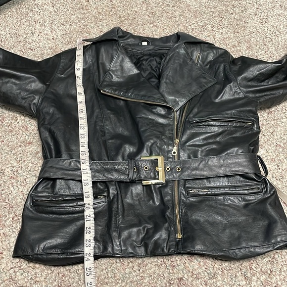 Vintage leather quilted moto jacket - Picture 6 of 12